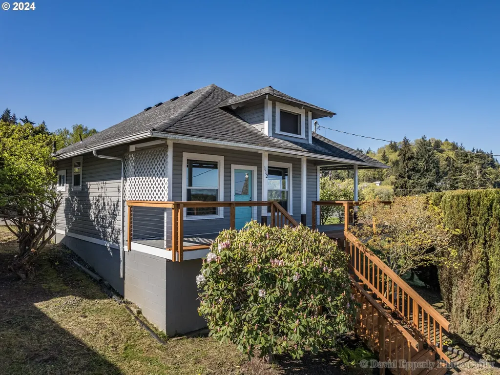 112 E C Street Rainier OR 97048