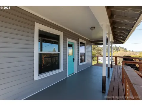 112 E C Street Rainier OR 97048
