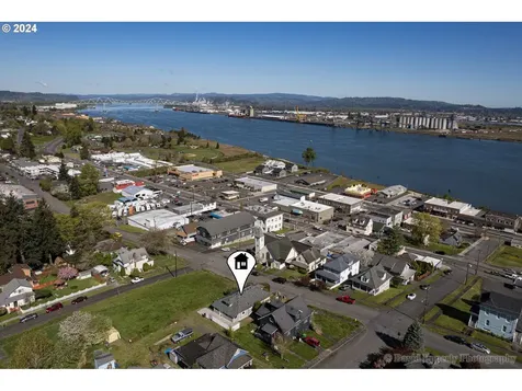 112 E C Street Rainier OR 97048