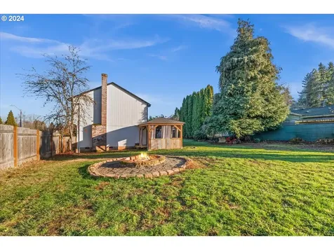 2907 N Clark Street Cornelius OR 97113