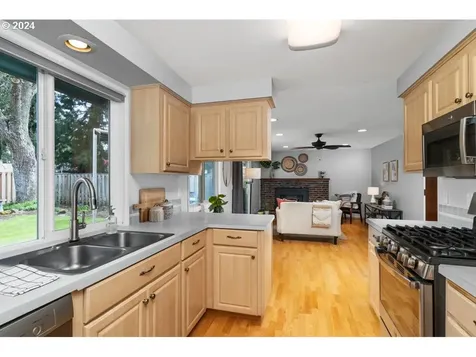 5570 Sw 203rd Avenue Beaverton OR 97078