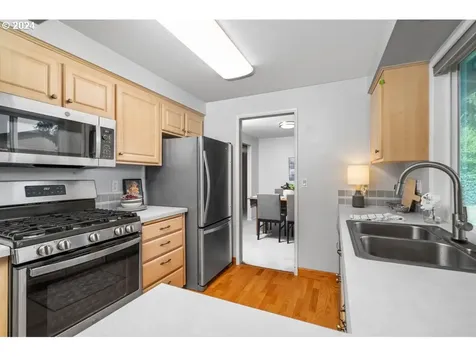 5570 Sw 203rd Avenue Beaverton OR 97078