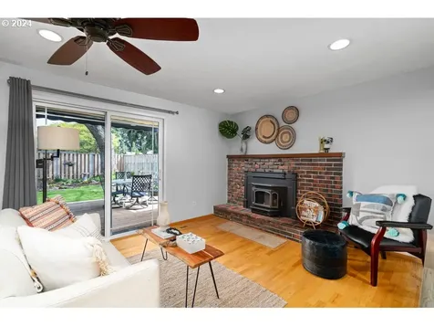 5570 Sw 203rd Avenue Beaverton OR 97078