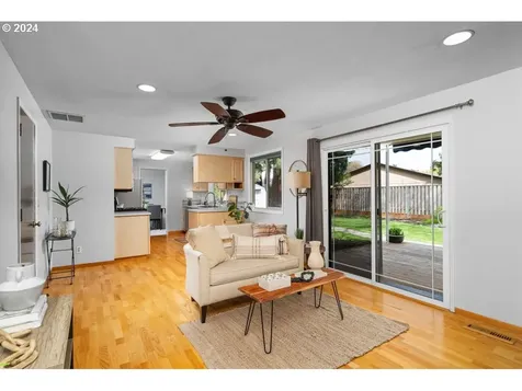 5570 Sw 203rd Avenue Beaverton OR 97078