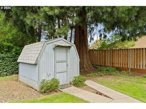 5570 Sw 203rd Avenue Beaverton OR 97078
