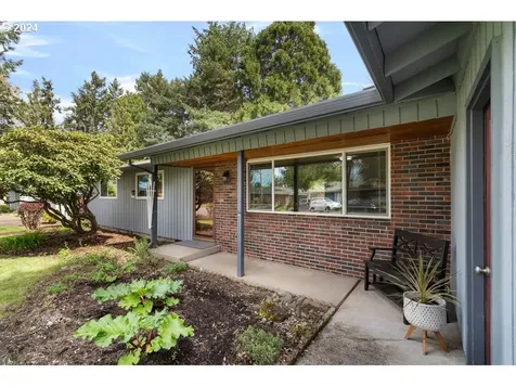 5570 Sw 203rd Avenue Beaverton OR 97078