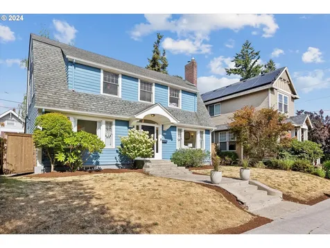 5239 NE Garfield Avenue Portland OR 97211