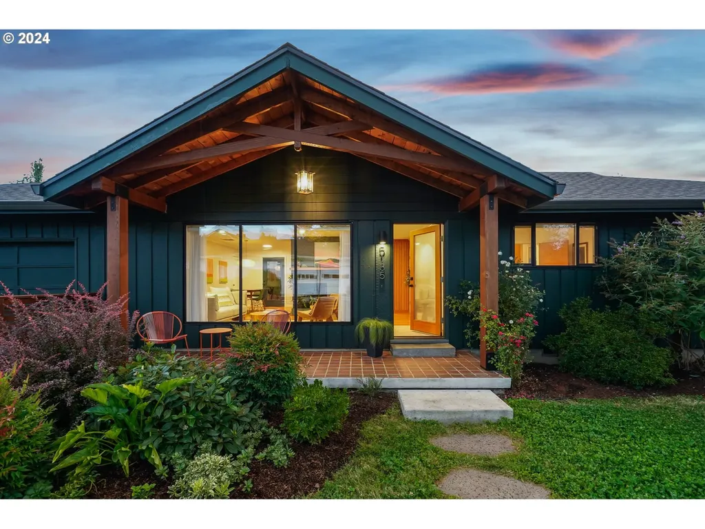 5135 Ne Skidmore Street Portland OR 97218