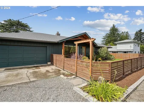 5135 Ne Skidmore Street Portland OR 97218