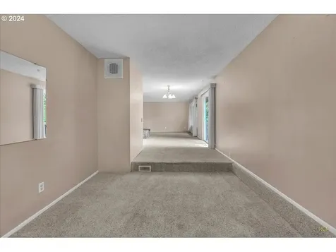 660 Calvin Street Columbia City OR 97018