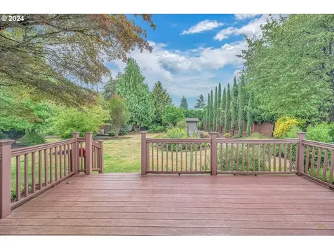 660 Calvin Street Columbia City OR 97018