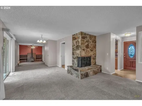 660 Calvin Street Columbia City OR 97018
