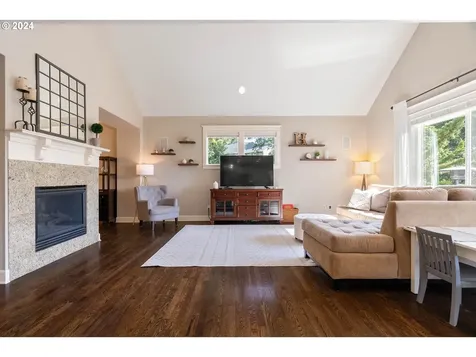 2830 Nw Robinia Lane Portland OR 97229
