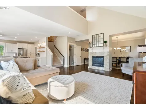 2830 Nw Robinia Lane Portland OR 97229