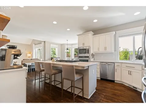 2830 Nw Robinia Lane Portland OR 97229