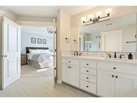 2830 Nw Robinia Lane Portland OR 97229