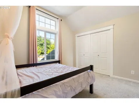 2830 Nw Robinia Lane Portland OR 97229