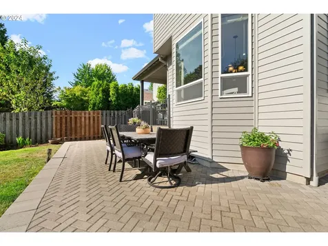 2830 Nw Robinia Lane Portland OR 97229