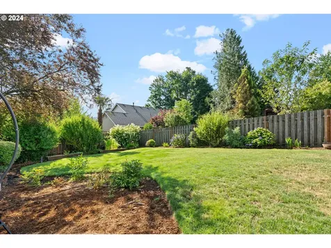 2830 Nw Robinia Lane Portland OR 97229