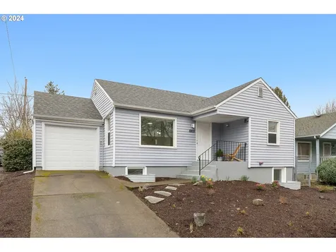 8805 Se Henderson Street Portland OR 97266