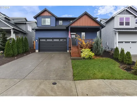 1043 NE Regan Hill Loop Estacada OR 97023