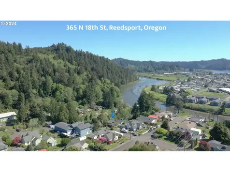 365 N 18th Street Reedsport OR 97467