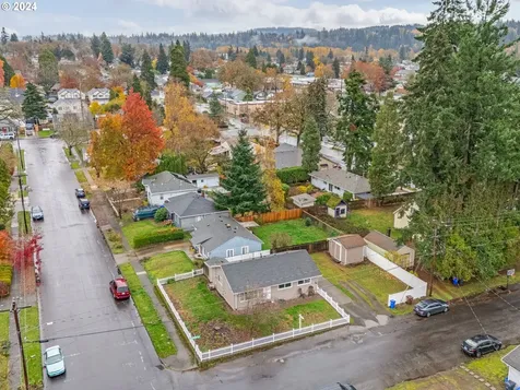 995 Bellevue Avenue Gladstone OR 97027