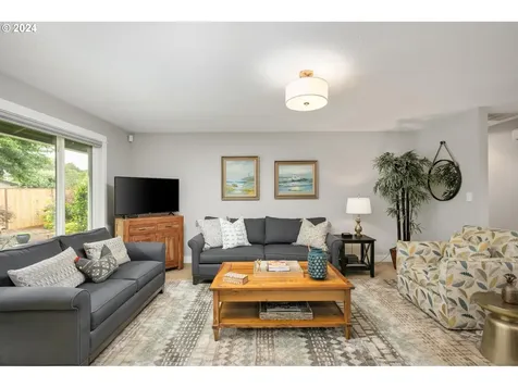 17340 Nw Madras Court Beaverton OR 97006