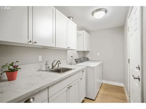 17340 Nw Madras Court Beaverton OR 97006
