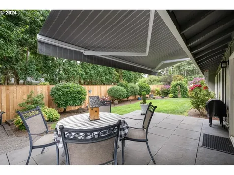 17340 Nw Madras Court Beaverton OR 97006