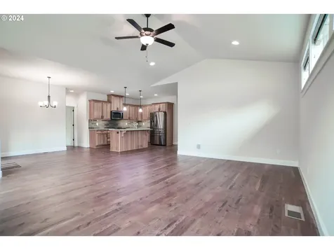 1405 Ne Cascadia Ridge Drive Estacada OR 97023