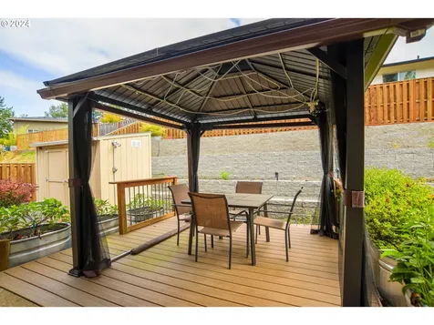 1405 Ne Cascadia Ridge Drive Estacada OR 97023