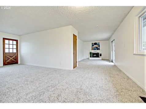 12011 NE Suncrest Court Vancouver WA 98684