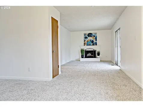 12011 NE Suncrest Court Vancouver WA 98684