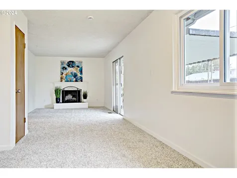 12011 NE Suncrest Court Vancouver WA 98684