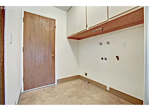 12011 NE Suncrest Court Vancouver WA 98684