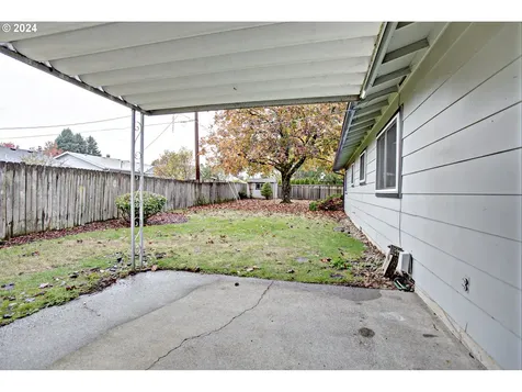 12011 NE Suncrest Court Vancouver WA 98684