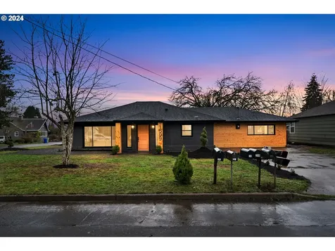 1599 S Cherry Street Cornelius OR 97113