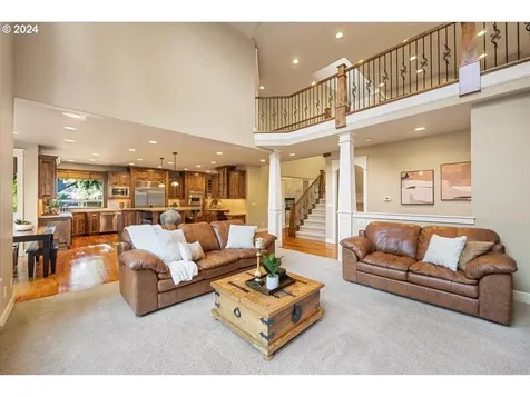 4540 Dogwood Drive Lake Oswego OR 97035