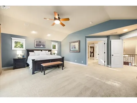 4540 Dogwood Drive Lake Oswego OR 97035