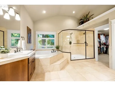 4540 Dogwood Drive Lake Oswego OR 97035