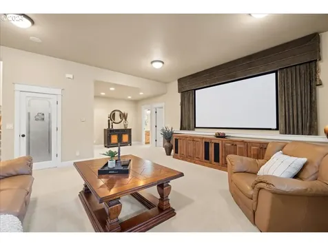 4540 Dogwood Drive Lake Oswego OR 97035