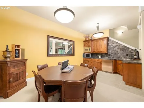 4540 Dogwood Drive Lake Oswego OR 97035