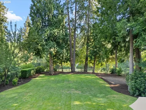 4540 Dogwood Drive Lake Oswego OR 97035