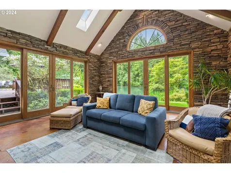 140 Haryu Road Longview WA 98632