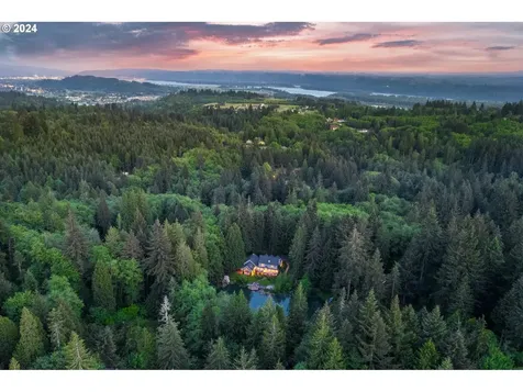 140 Haryu Road Longview WA 98632