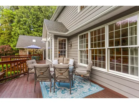 140 Haryu Road Longview WA 98632