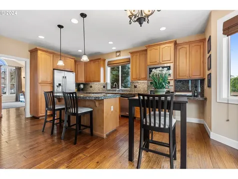4345 Ne 107th Avenue Portland OR 97220