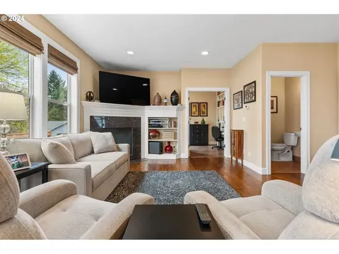 4345 Ne 107th Avenue Portland OR 97220