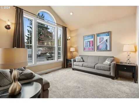 4345 Ne 107th Avenue Portland OR 97220